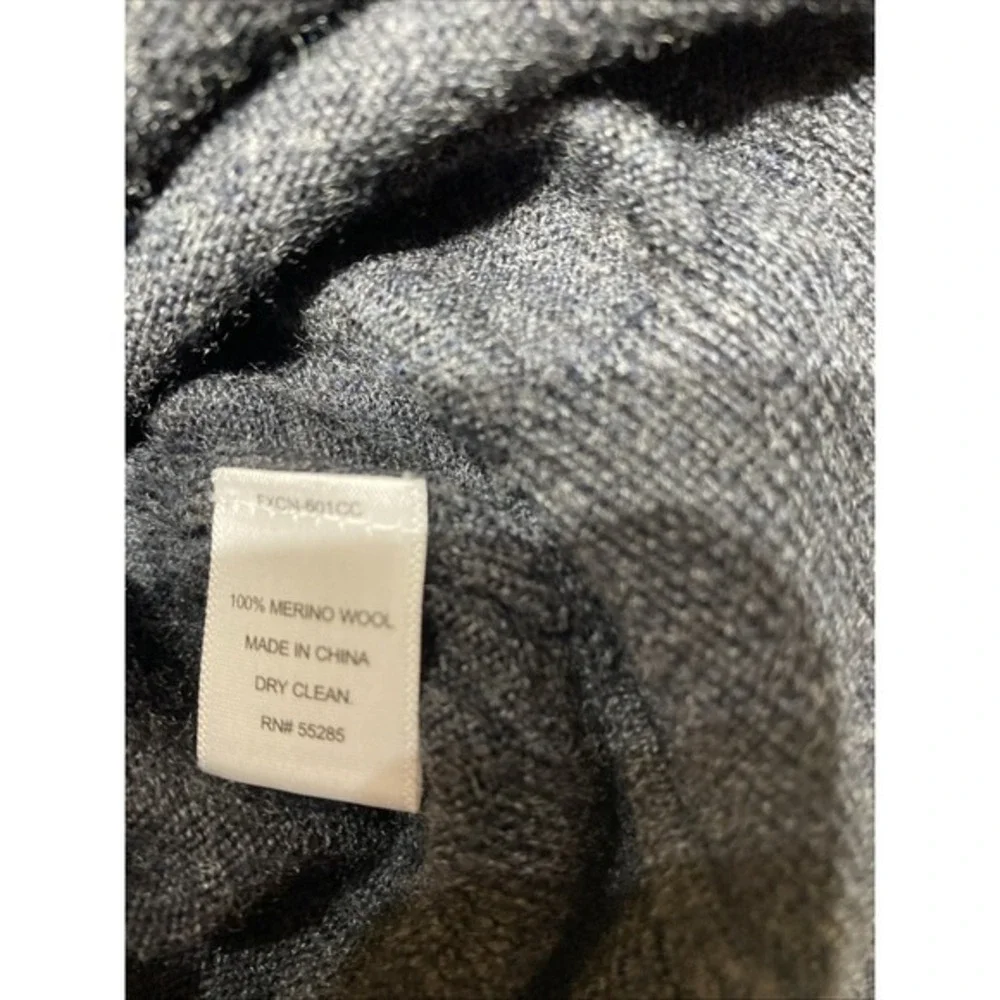 Express dark gray merino wool v-neck long sleeve sweater - medium            812